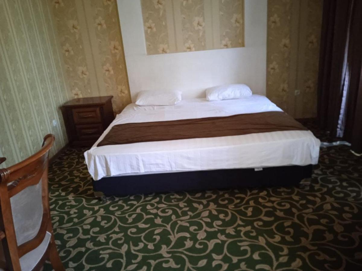 טשקנט Western Suites Hotel מראה חיצוני תמונה