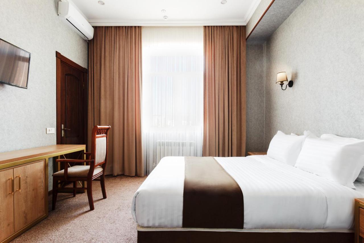 טשקנט Western Suites Hotel מראה חיצוני תמונה