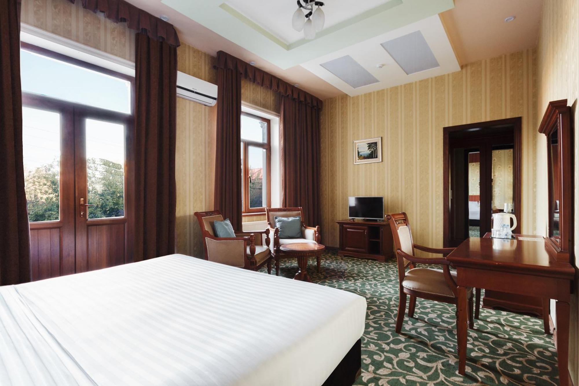 טשקנט Western Suites Hotel מראה חיצוני תמונה