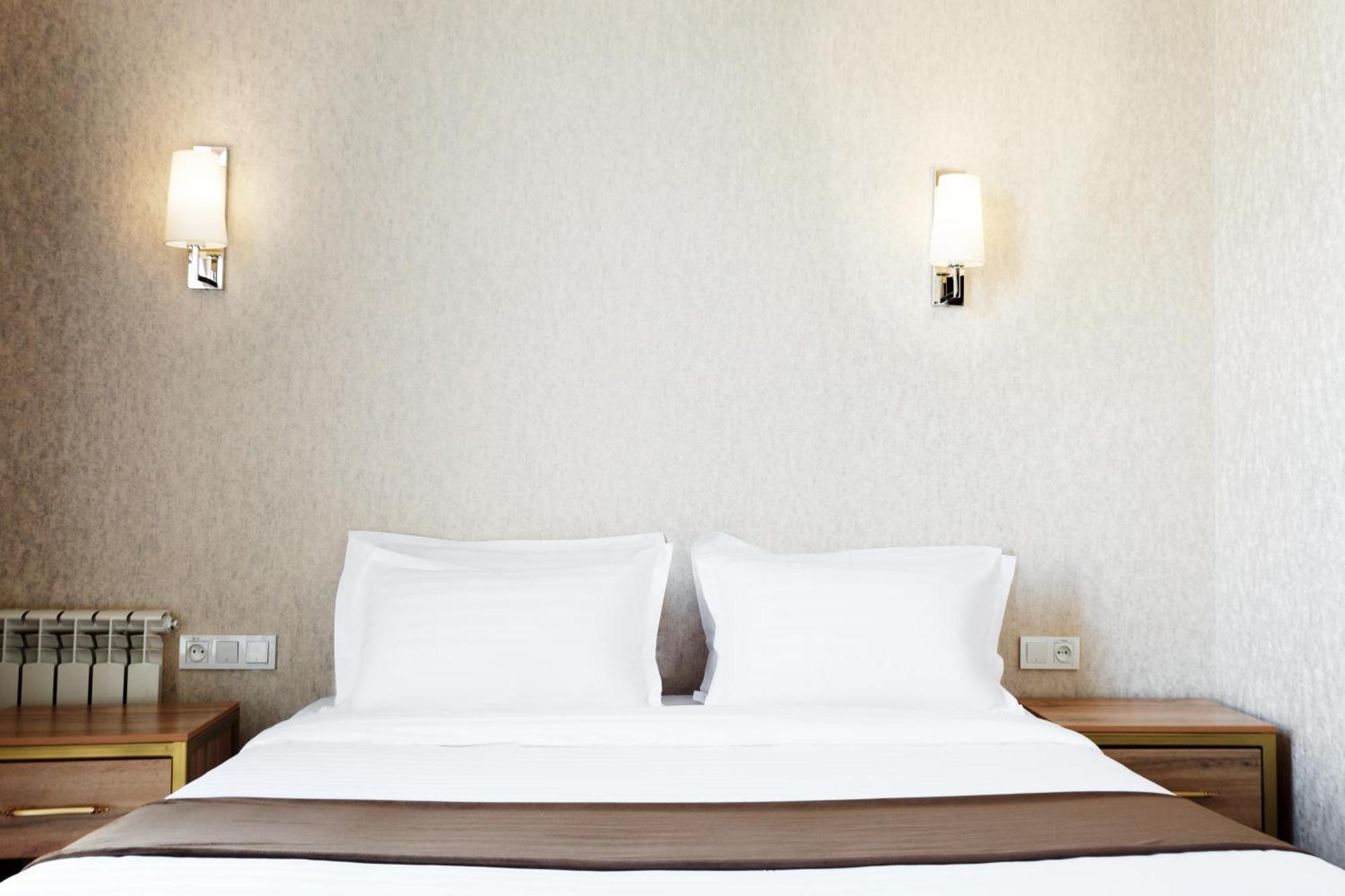 טשקנט Western Suites Hotel מראה חיצוני תמונה