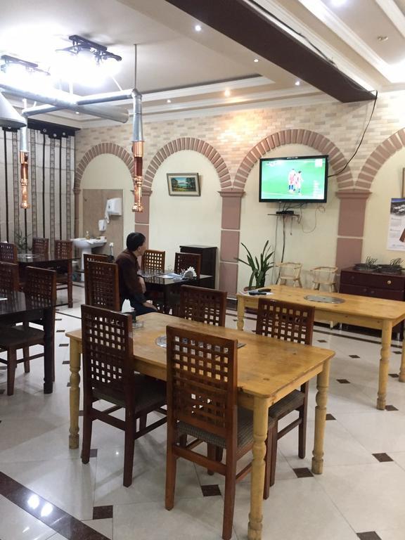 טשקנט Western Suites Hotel מראה חיצוני תמונה