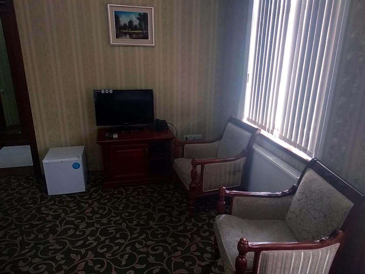 טשקנט Western Suites Hotel מראה חיצוני תמונה